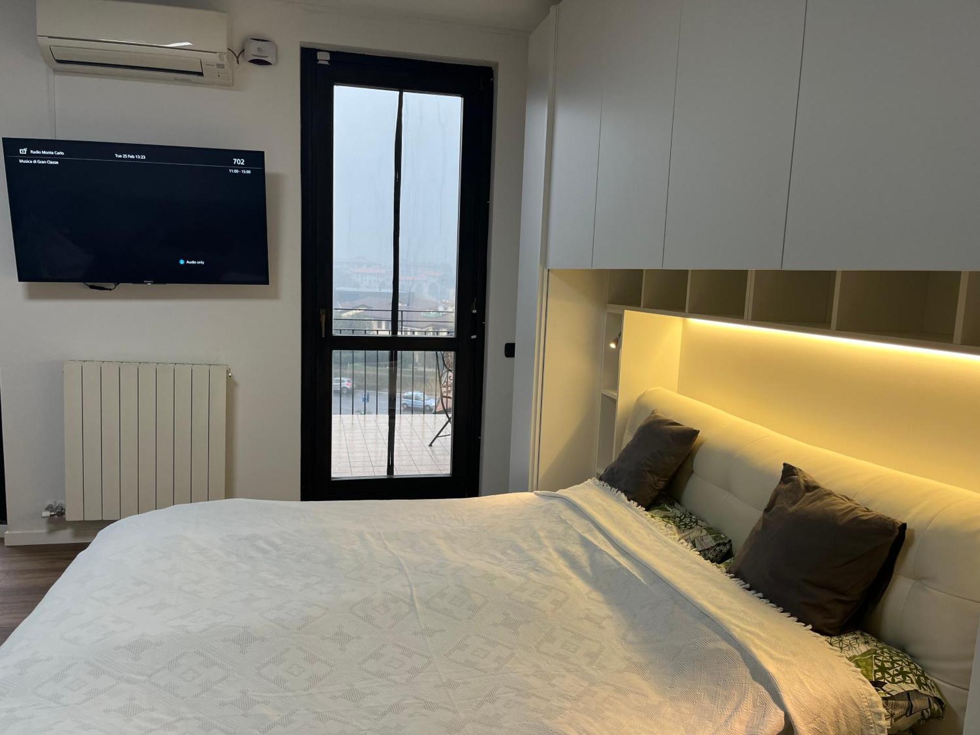 Lake View Terrace 派拉迪克 外观 照片